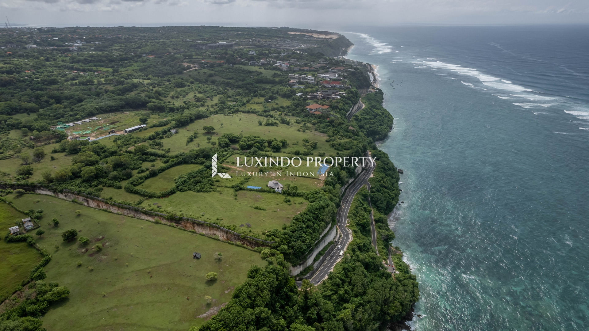 KUTUH – CLIFF FRONT LAND FOR FREEHOLD SALE (FHL497)